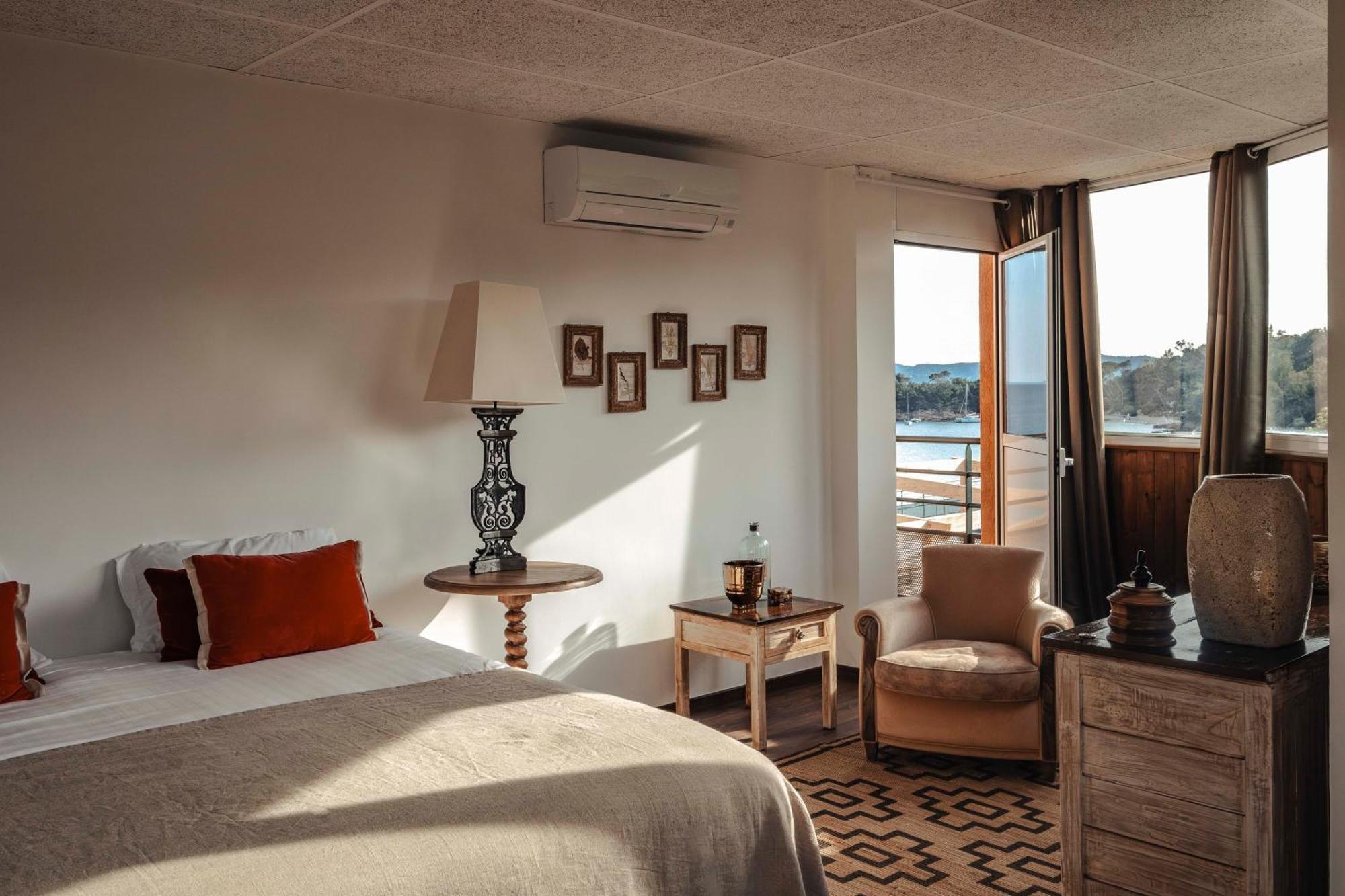 Surplage Hotel Cavaliere Le Lavandou Eksteriør bilde